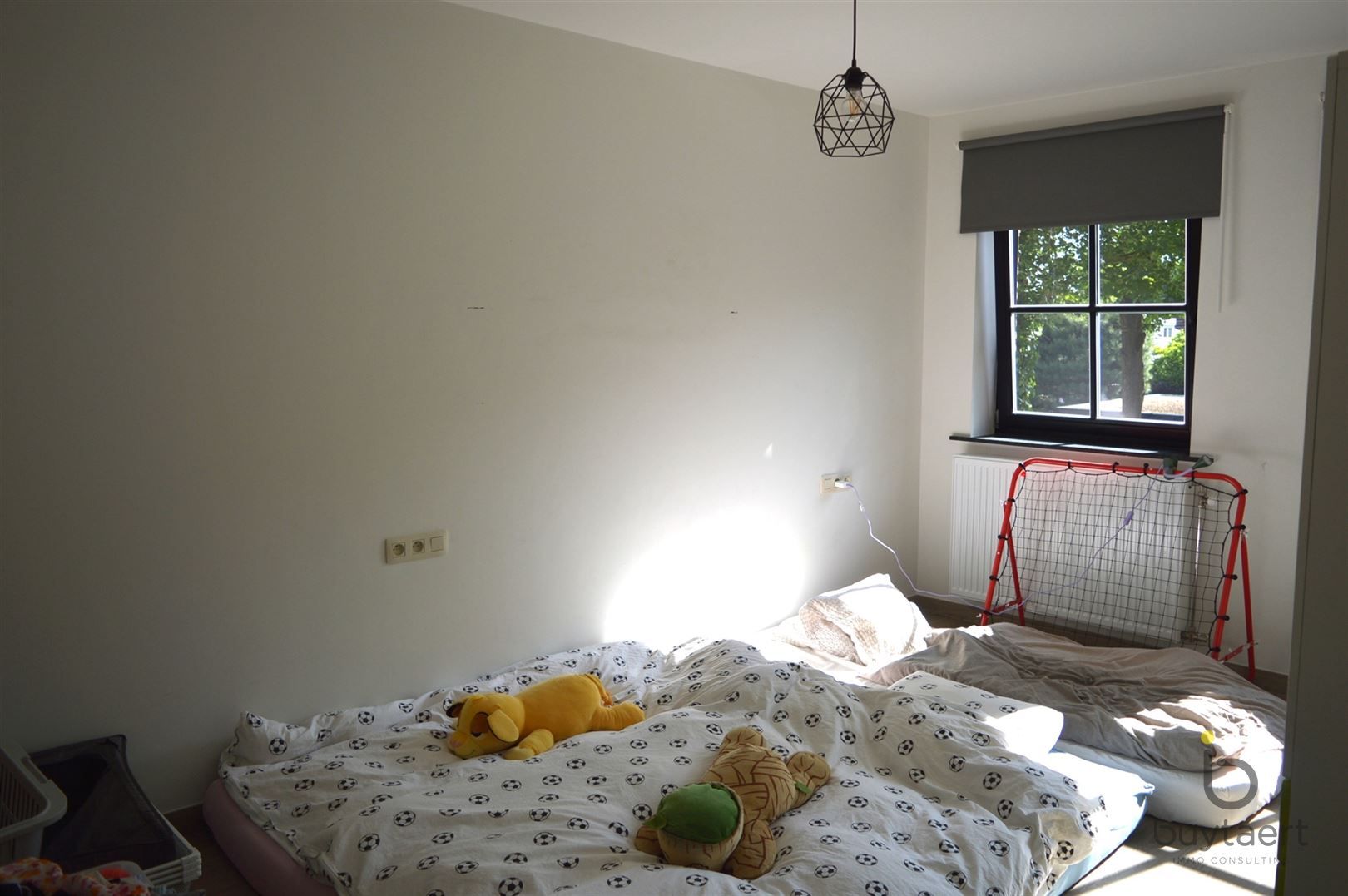 Recente ruime en lichte woning te Schilde. foto 10