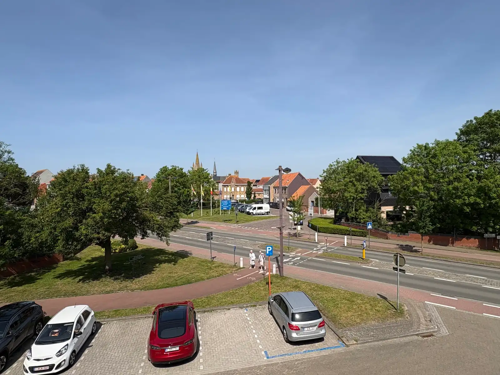 starterswoning - totaal vernieuwd - aankooppremie mogelijk foto 17