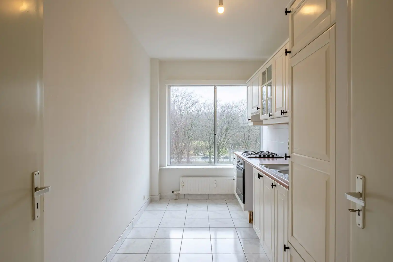 Gezellig en ruim hoekappartement met veel lichtinval en zonnige terrassen!  foto 10