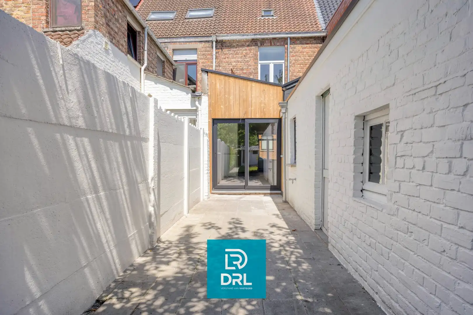 HOOGWAARDIG GERENOVEERDE WONING te SINT-ANDRIES foto 16