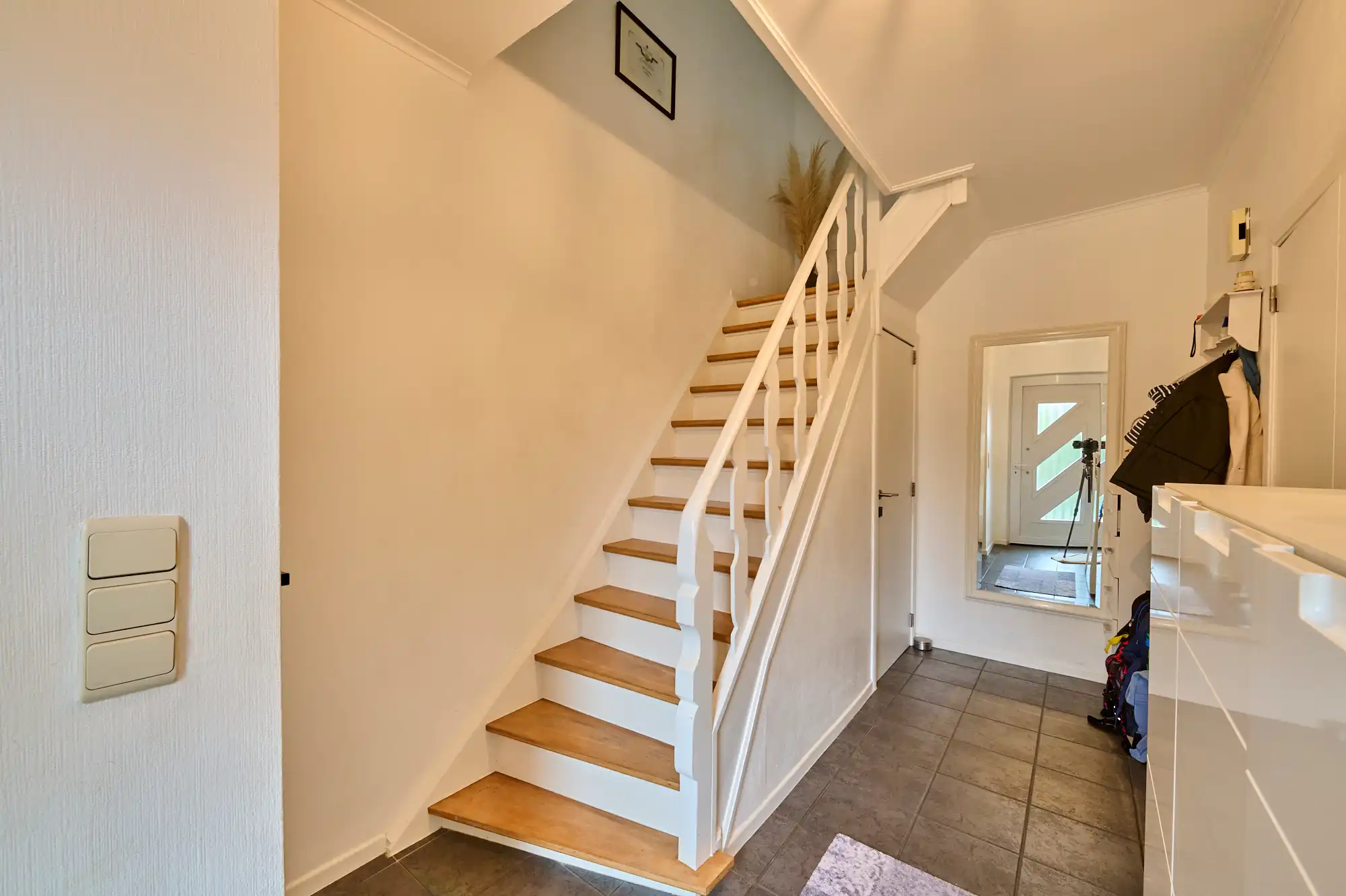 Instapklare woning met garage en 3 slpks op rustige locatie foto 7