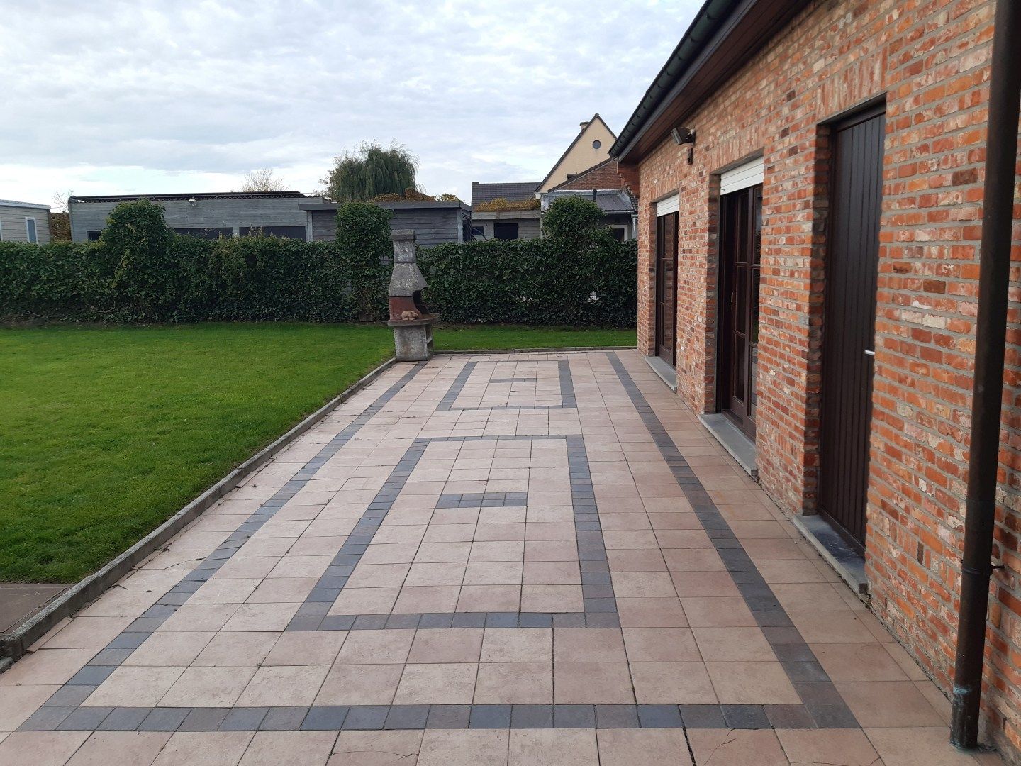 Tijdloze eigendom met tuin (Open Bebouwing). foto 25