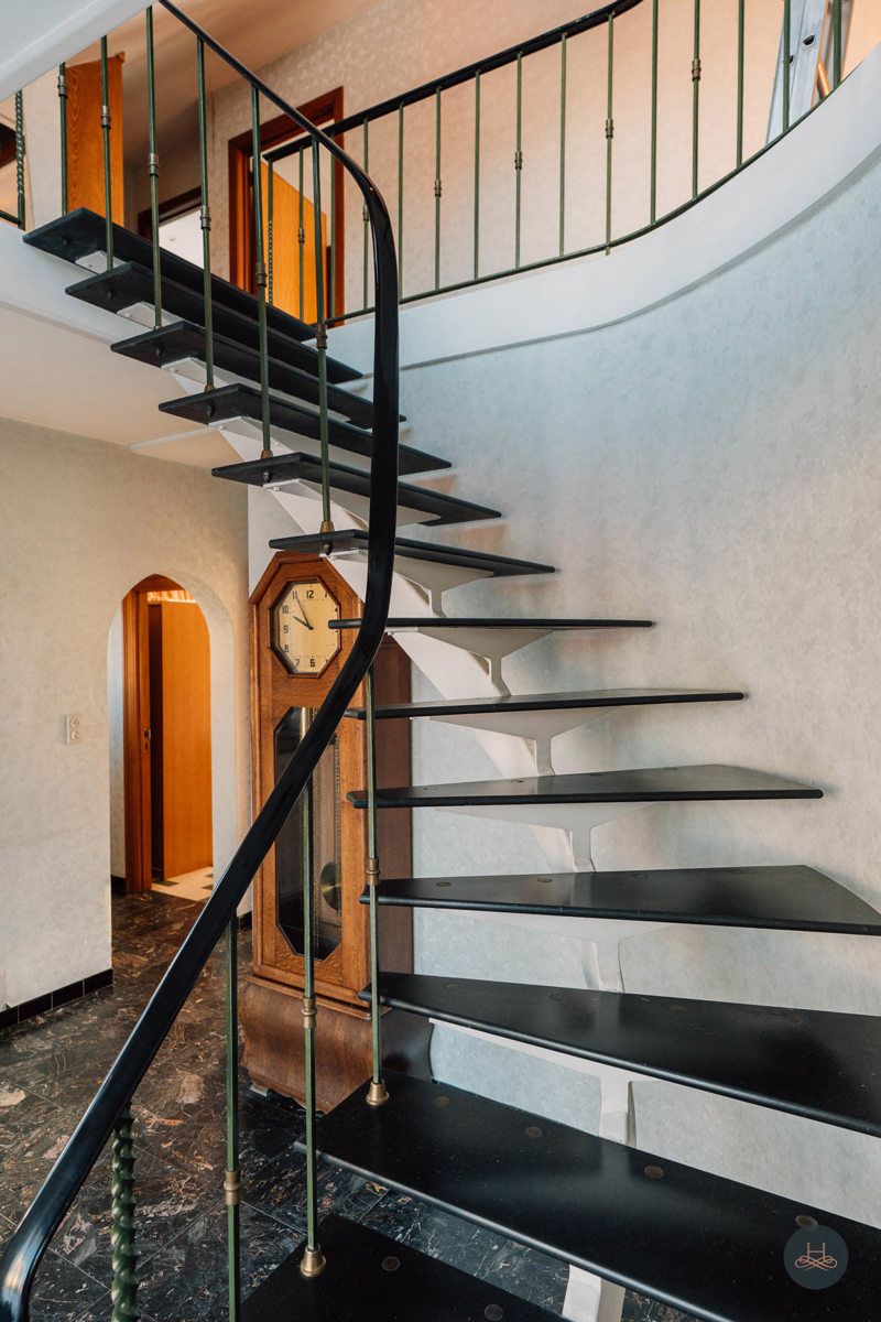 Prachtige karaktervolle authentieke villa met aangename tuin foto 11