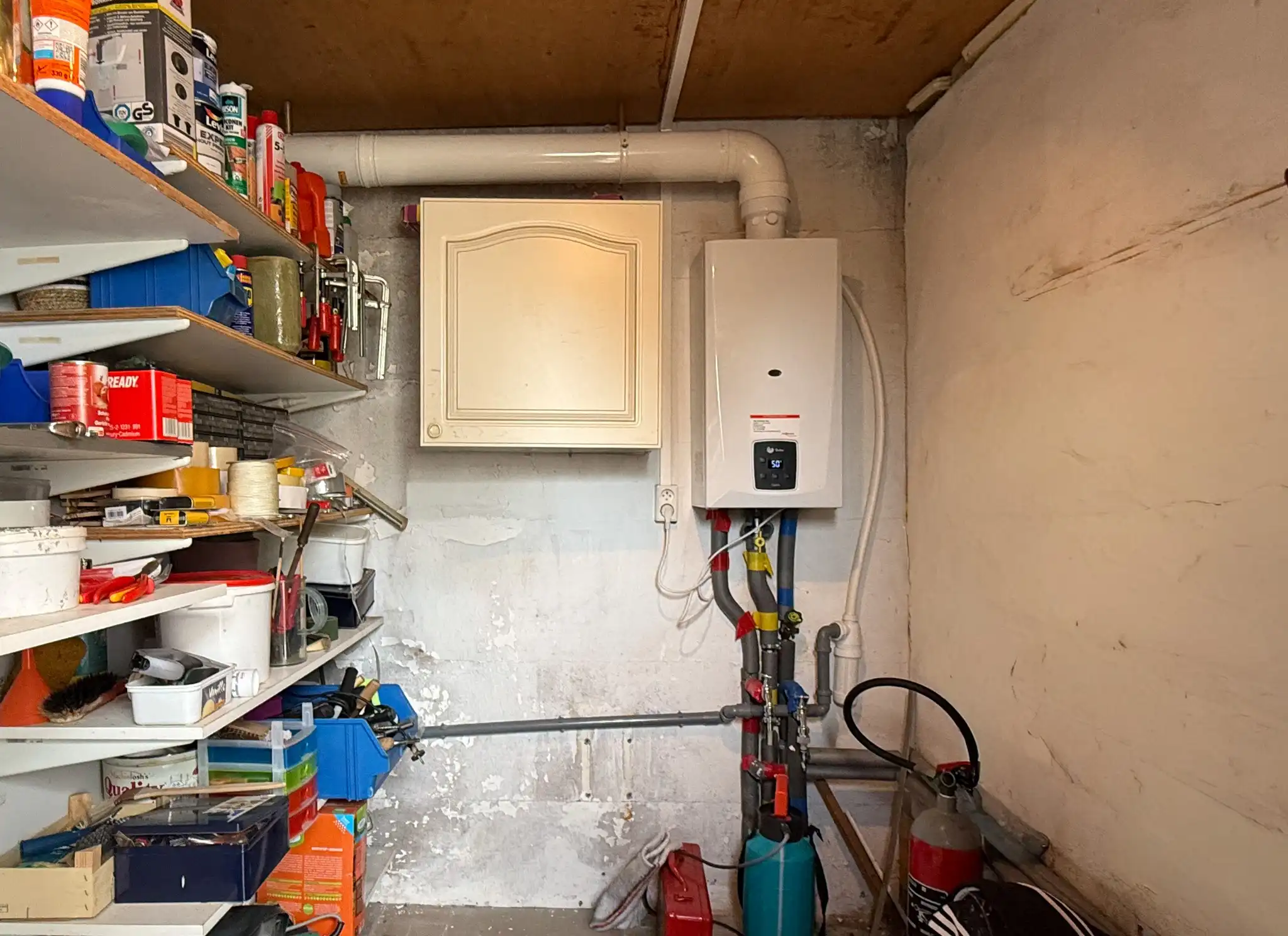 Woning met twee slaapkamers en koertje in Kieldrecht foto 14