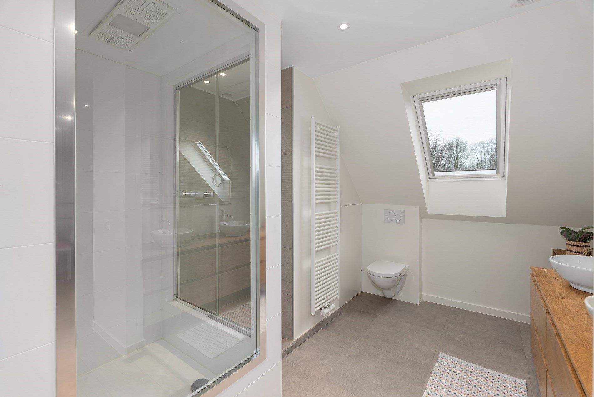Grote en energiezuinige woning te Lissewege foto 27