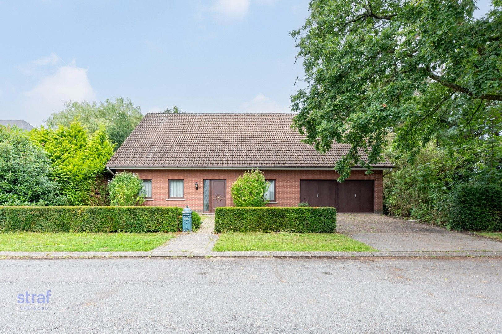 Ruime woning met oneindig veel mogelijkheden, gelegen in een stille straat foto 16