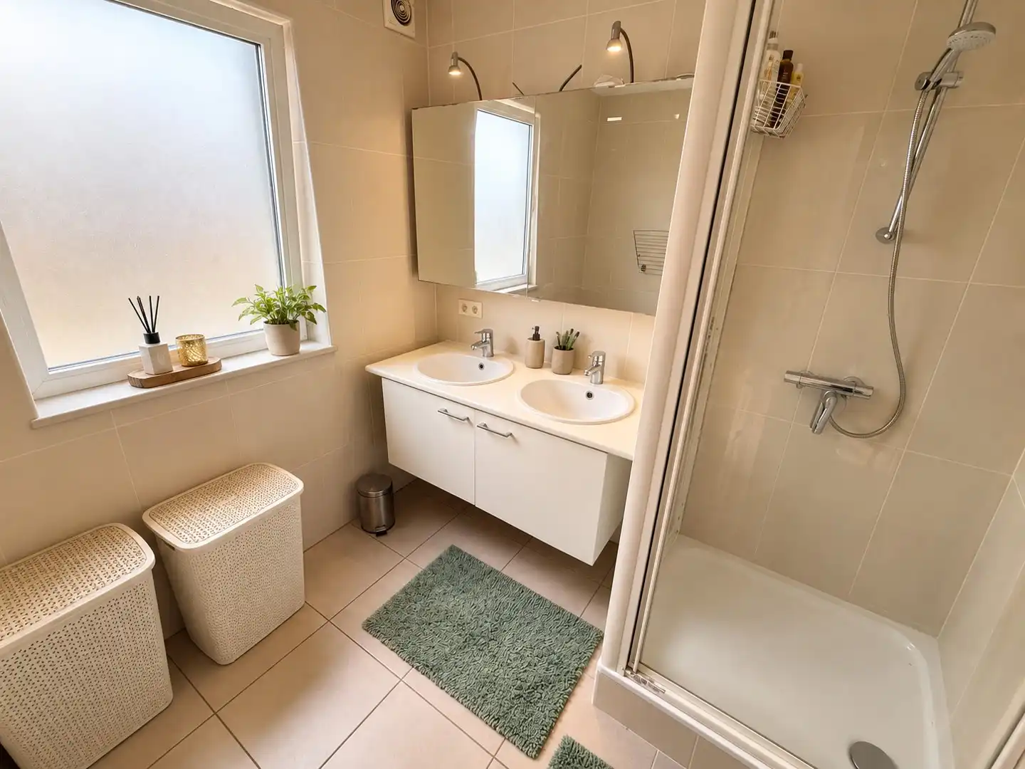 APPARTEMENT MET TUIN foto 9