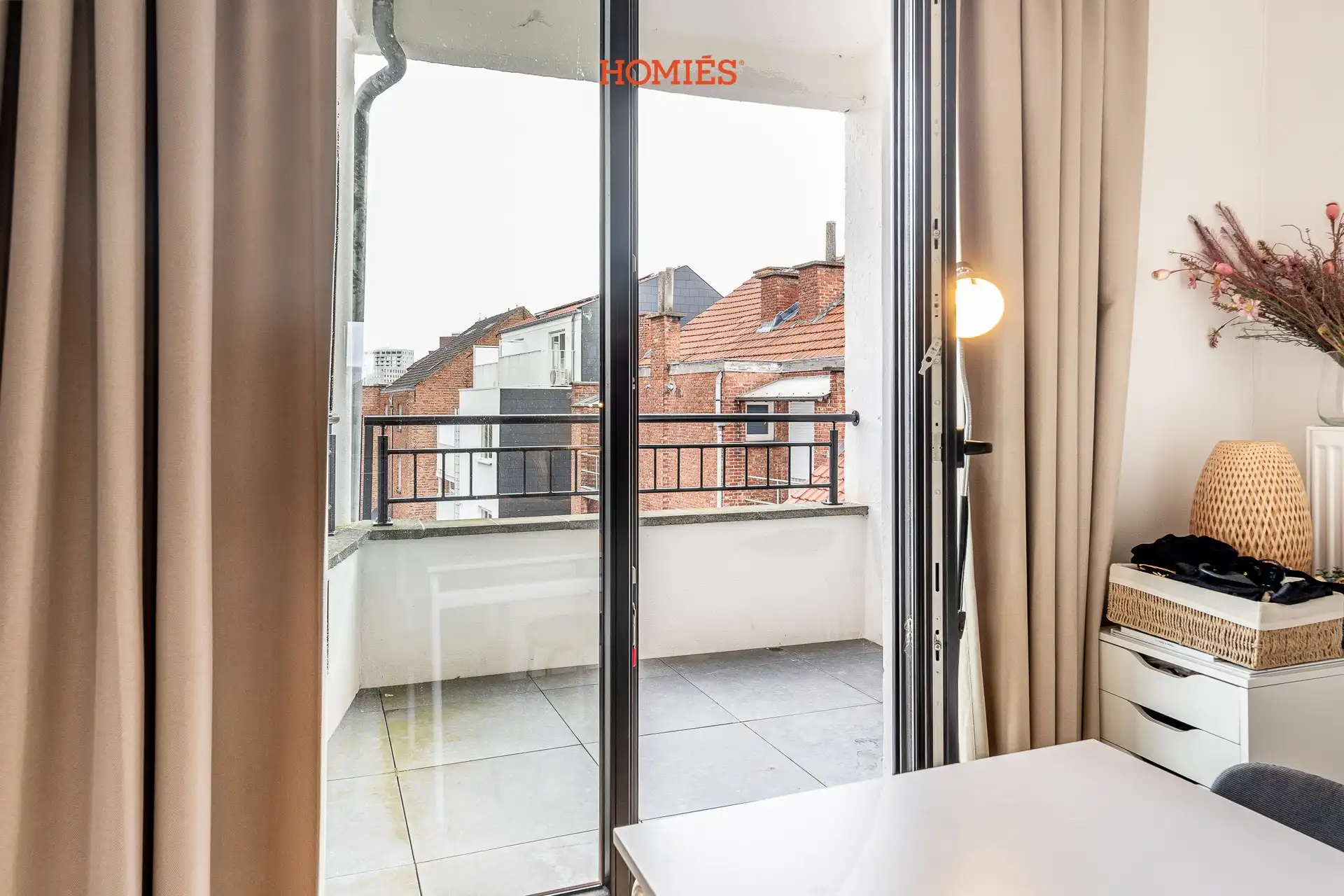 Studentenkamer met terras en eigen sanitair foto 3