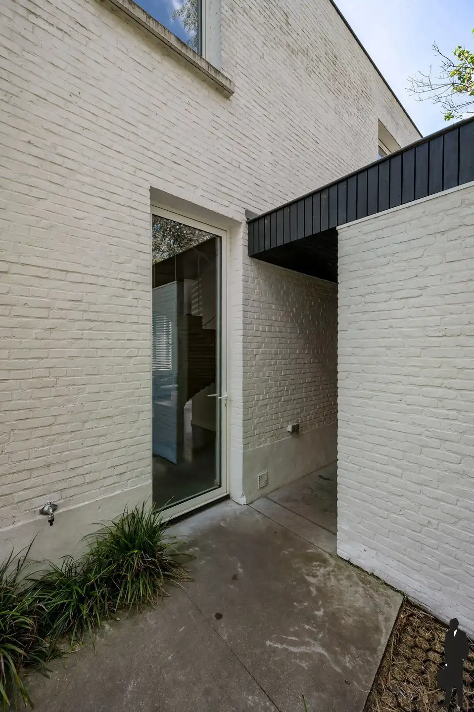 Moderne architecturale woning, gerenoveerd door Studio Noord, met oog voor detail en authenticiteit foto 36