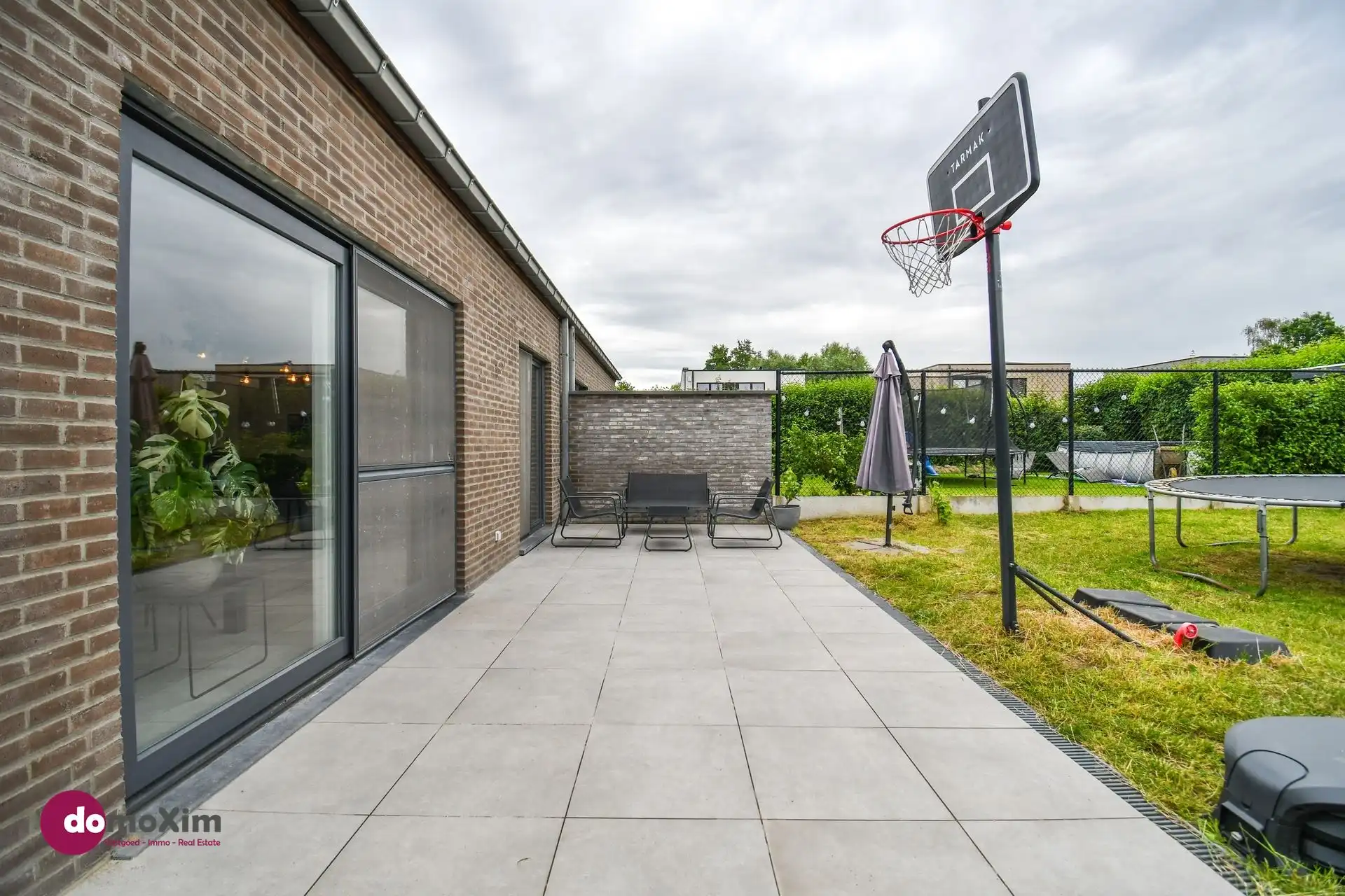 Mooie halfopen, recente woning met 3 slaapkamers in Hever foto 17