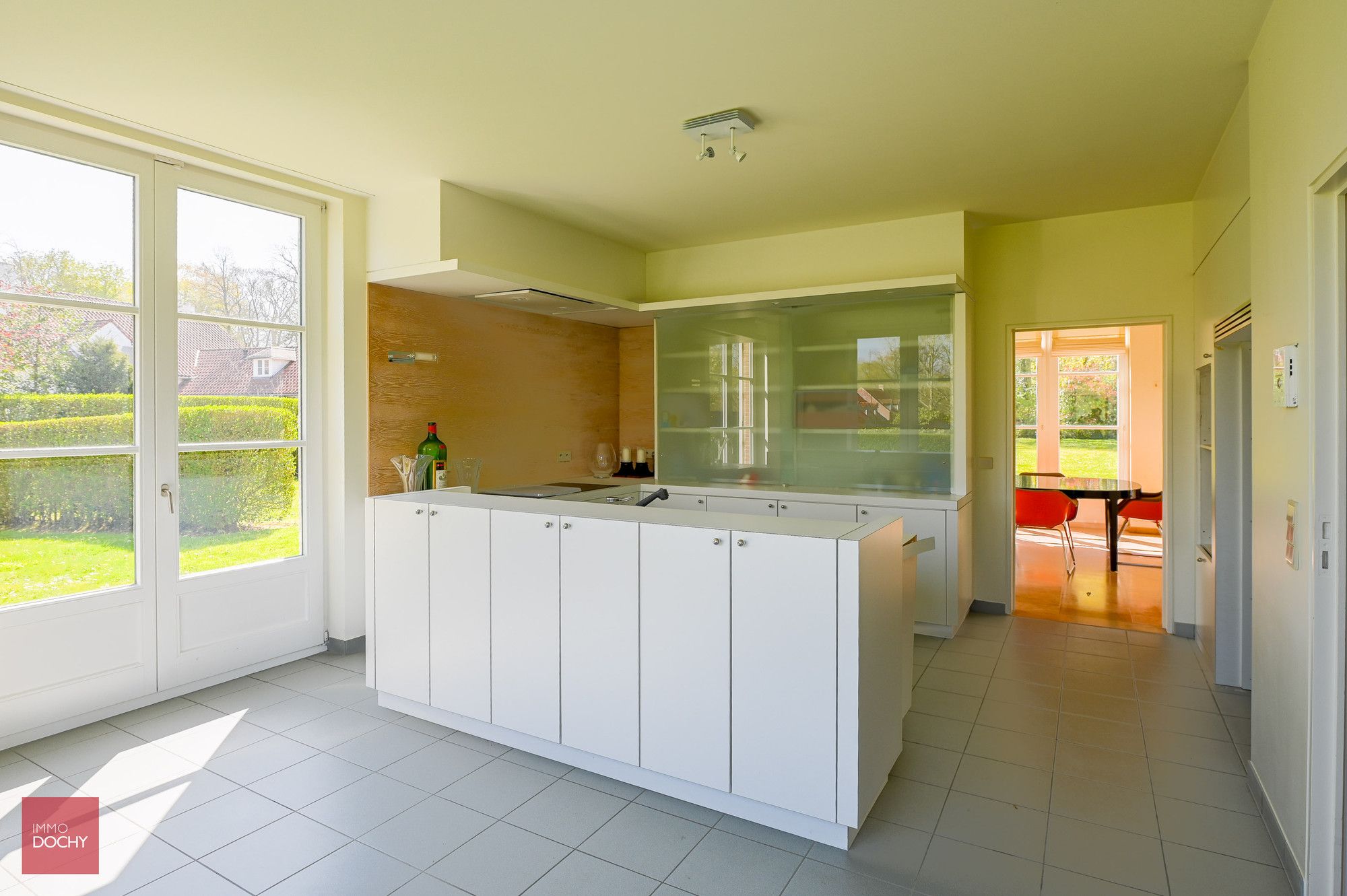 Ruime villa op topligging (Wolvendreef) foto 8