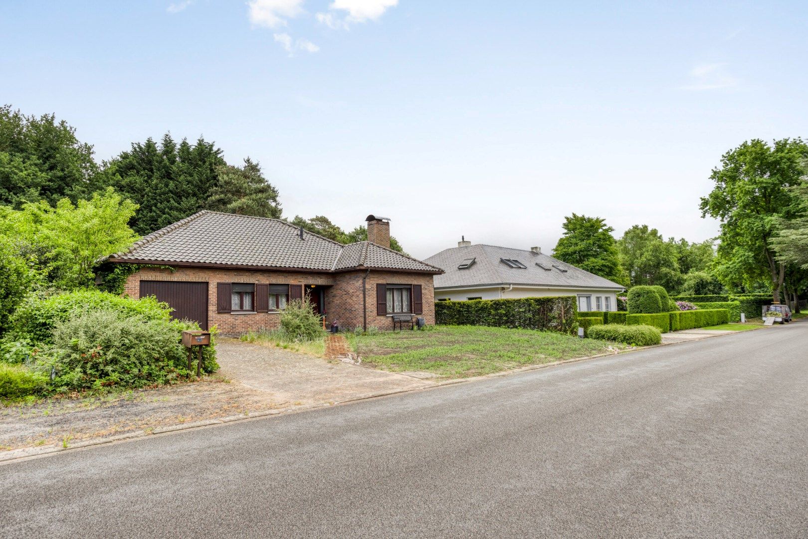 Gelijkvloerse woning met 2 slpks en inpandige garage op 824 m² !  foto 23
