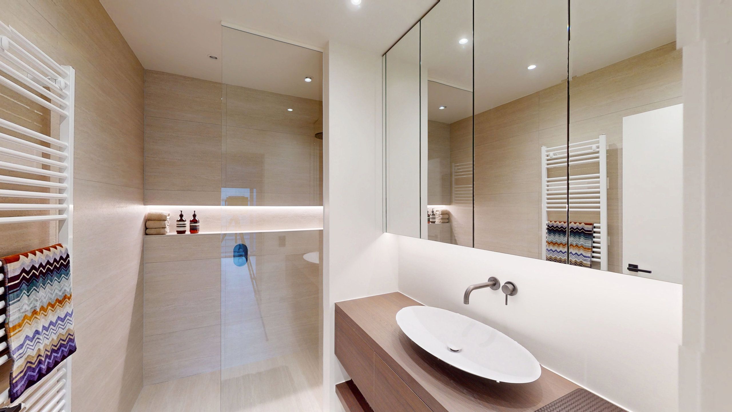 ANTWERPEN - Appartement op het Zuid met 2 ruime slaapkamers foto 7