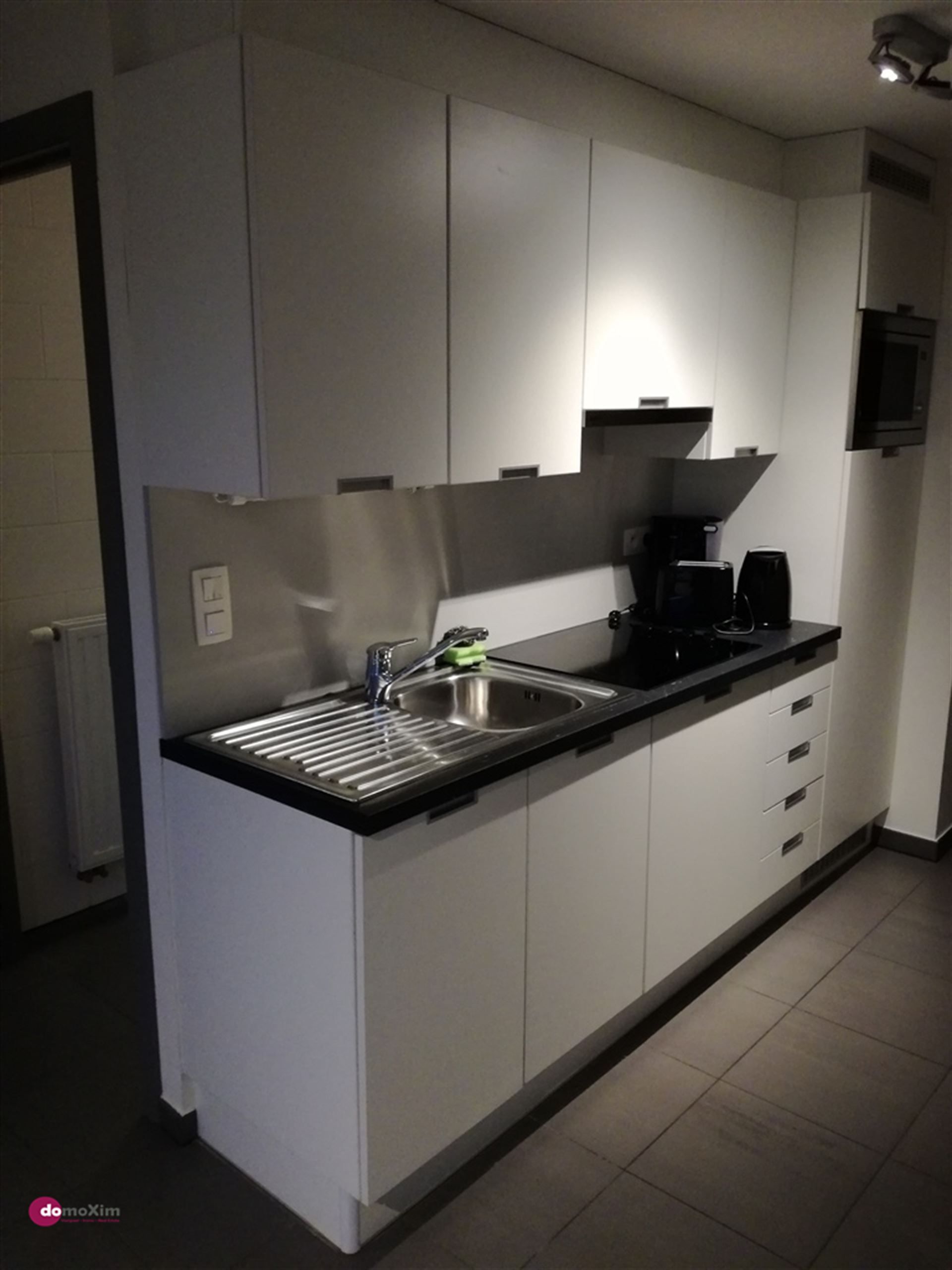 Moderne gemeubelde studio, geschikt voor één persoon, in het centrum van Leuven foto 5