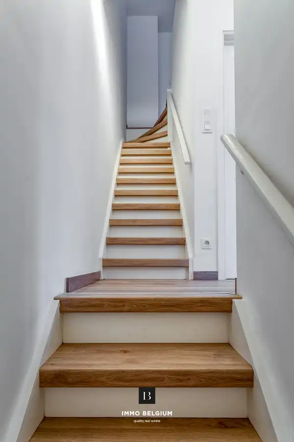 Prachtig gerenoveerde woning op 700m van het strand foto 11