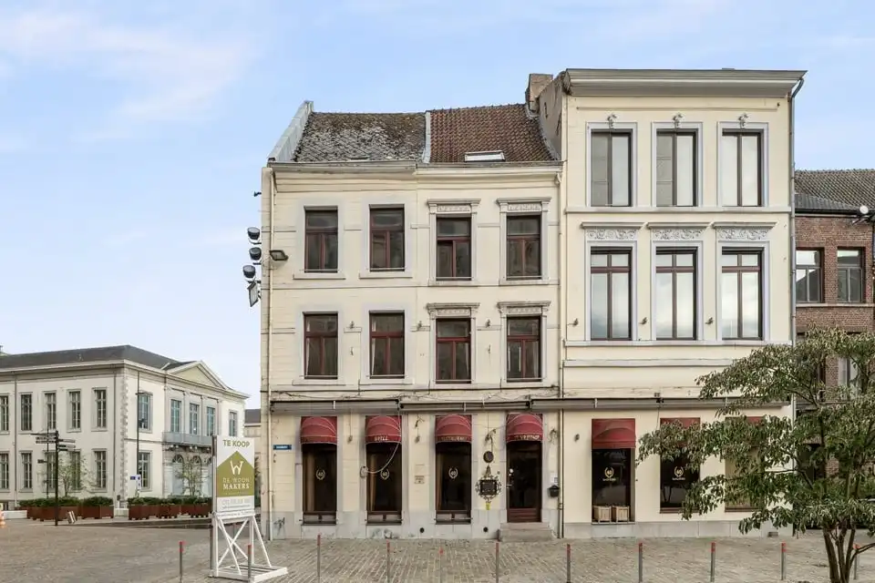 UNIEKE KANS: HANDELSHUIS MET HORECA EN WOONGELEGENHEID IN HET HART VAN HISTORISCH TONGEREN foto 33
