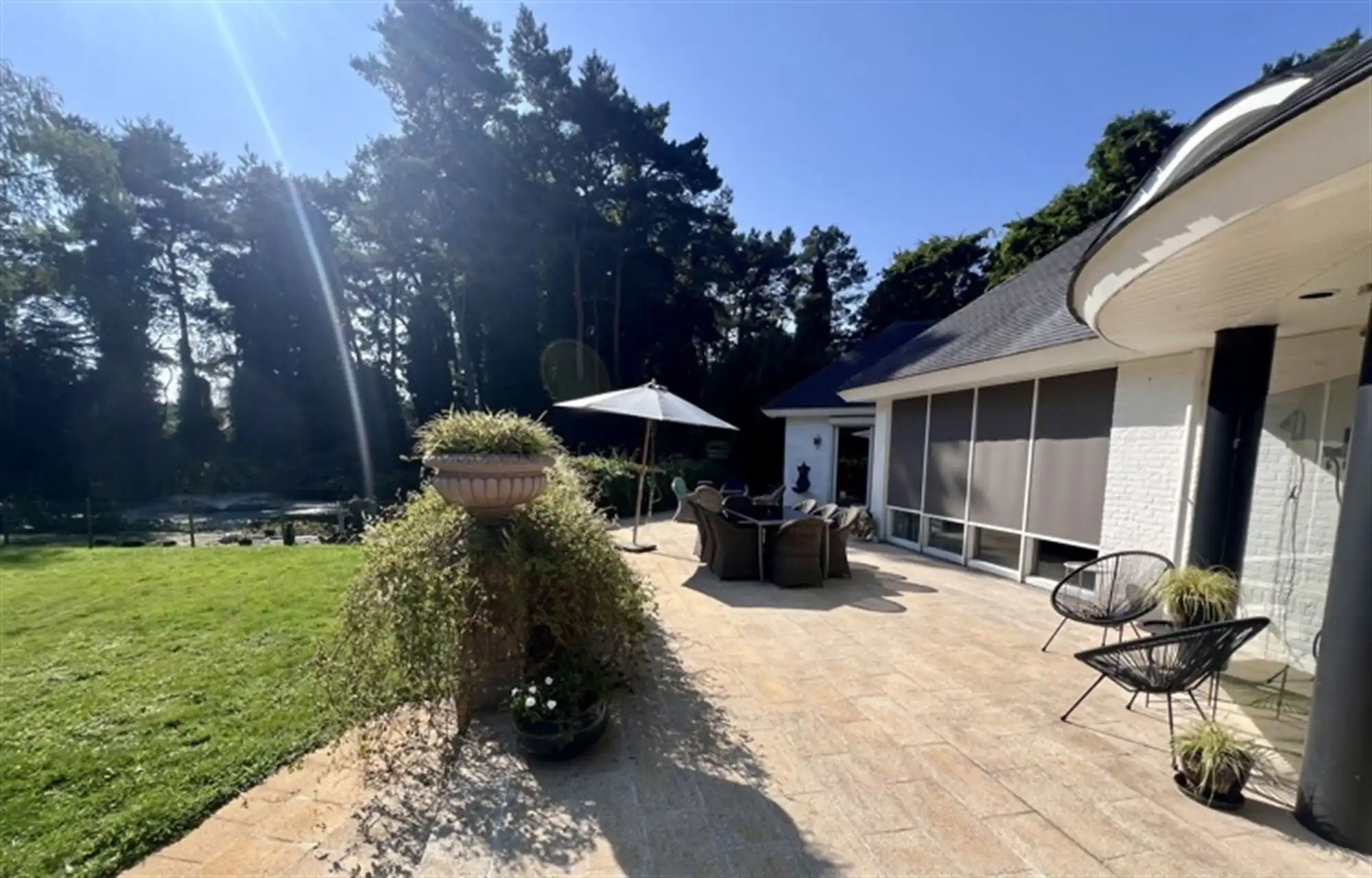 Statig landgoed met binnenzwembad op toplocatie foto 15