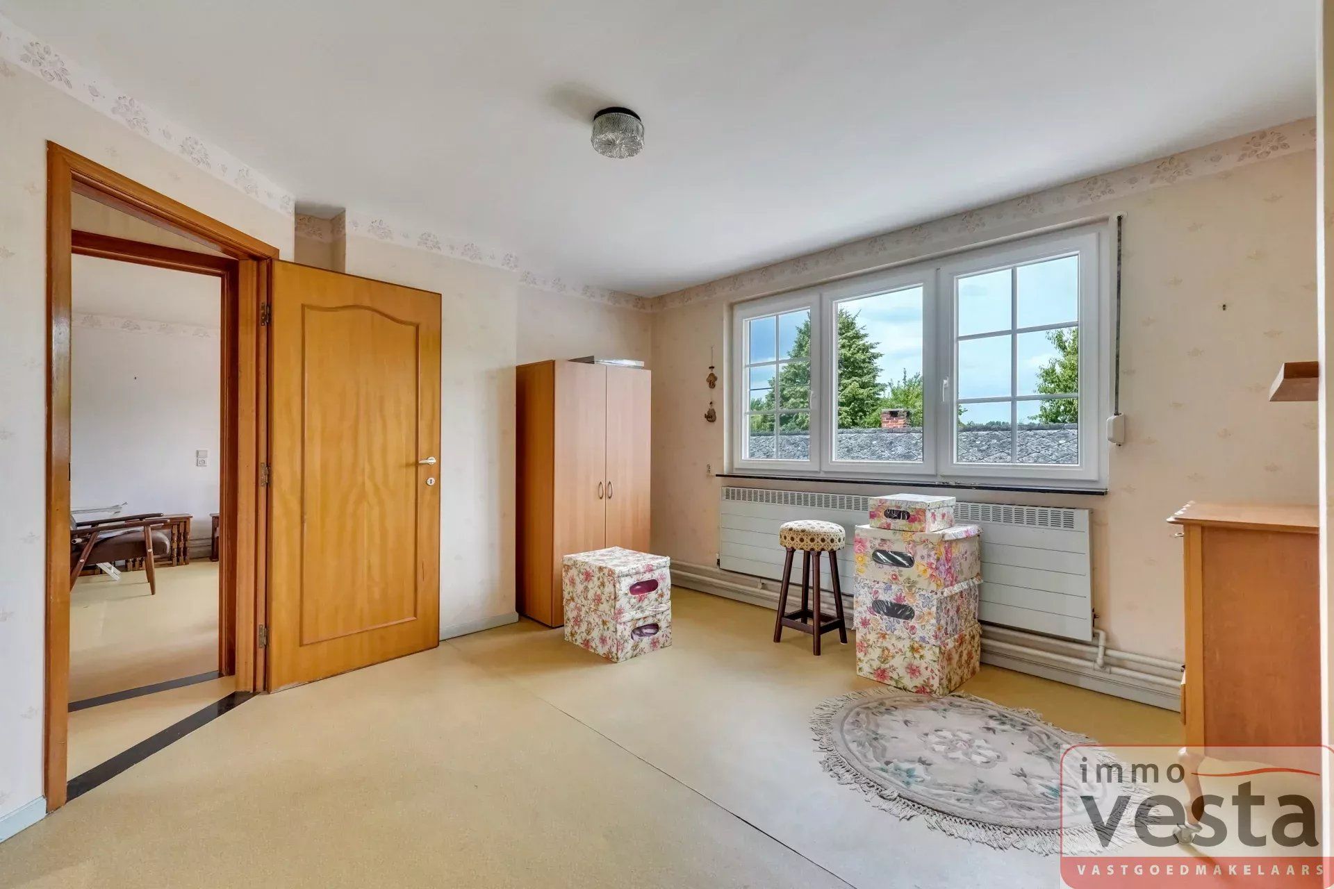 Ruime, landelijk gelegen woning op goede locatie foto 17