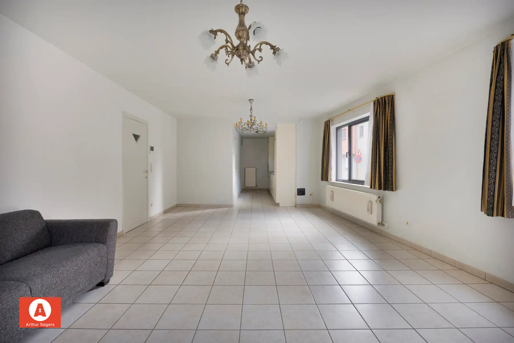 Gelijkvloersappartement met garage nabij centrum Buggenhout foto 9