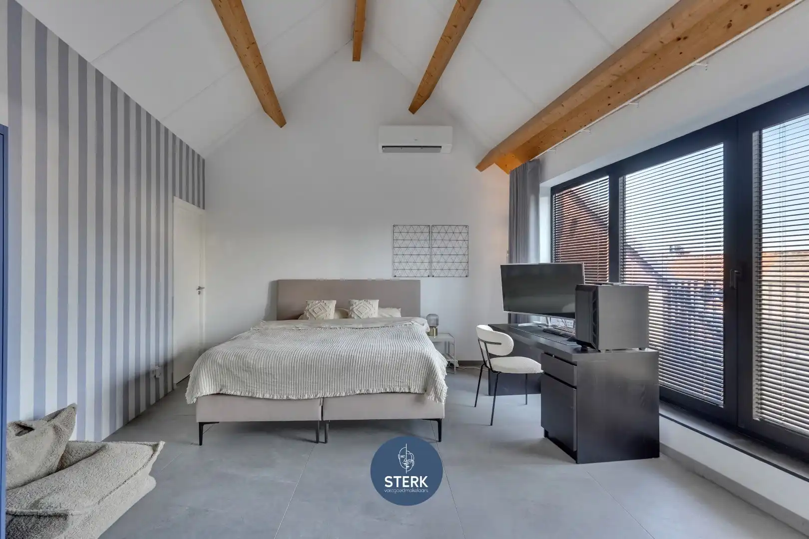 EIGENTIJDSE WONING (EPC LABEL A) MET MAASTRICHT BINNEN HANDBEREIK !  foto 21