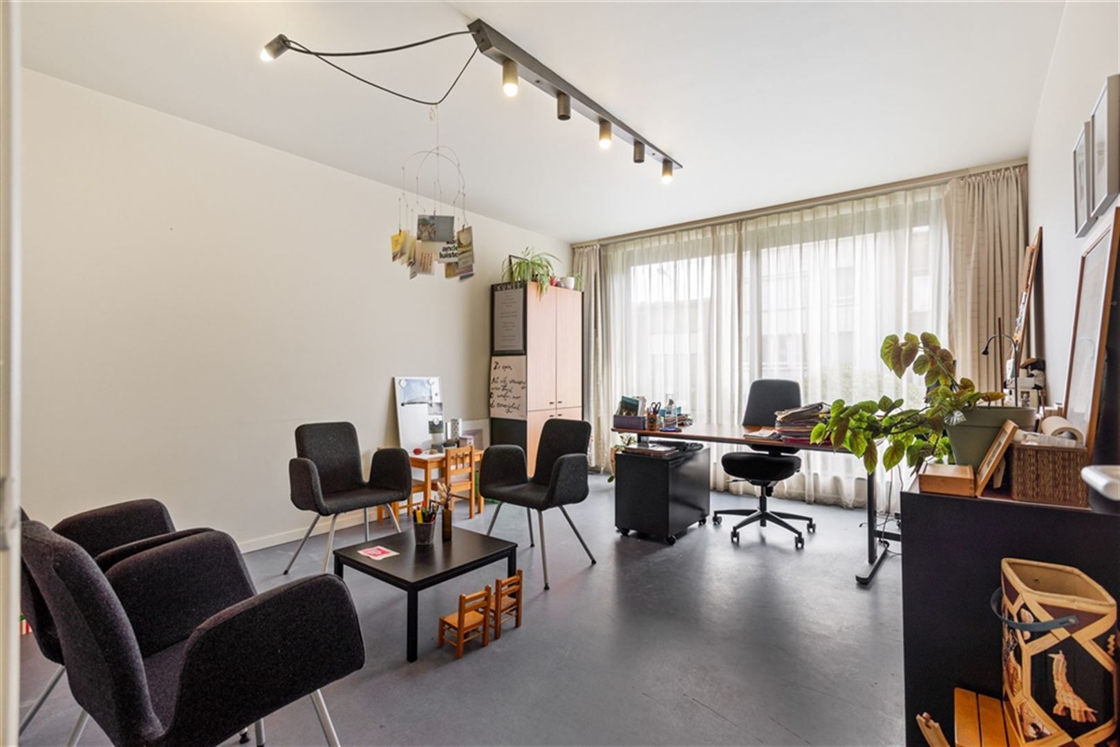 Kantoorgebouw te koop in Berchem foto 7