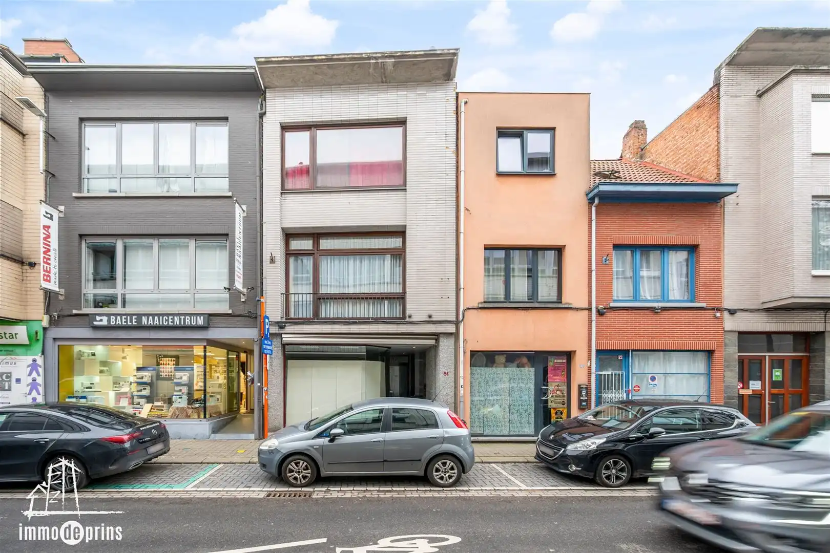 Opbrengsteigendom foto {{pictureIndex}}