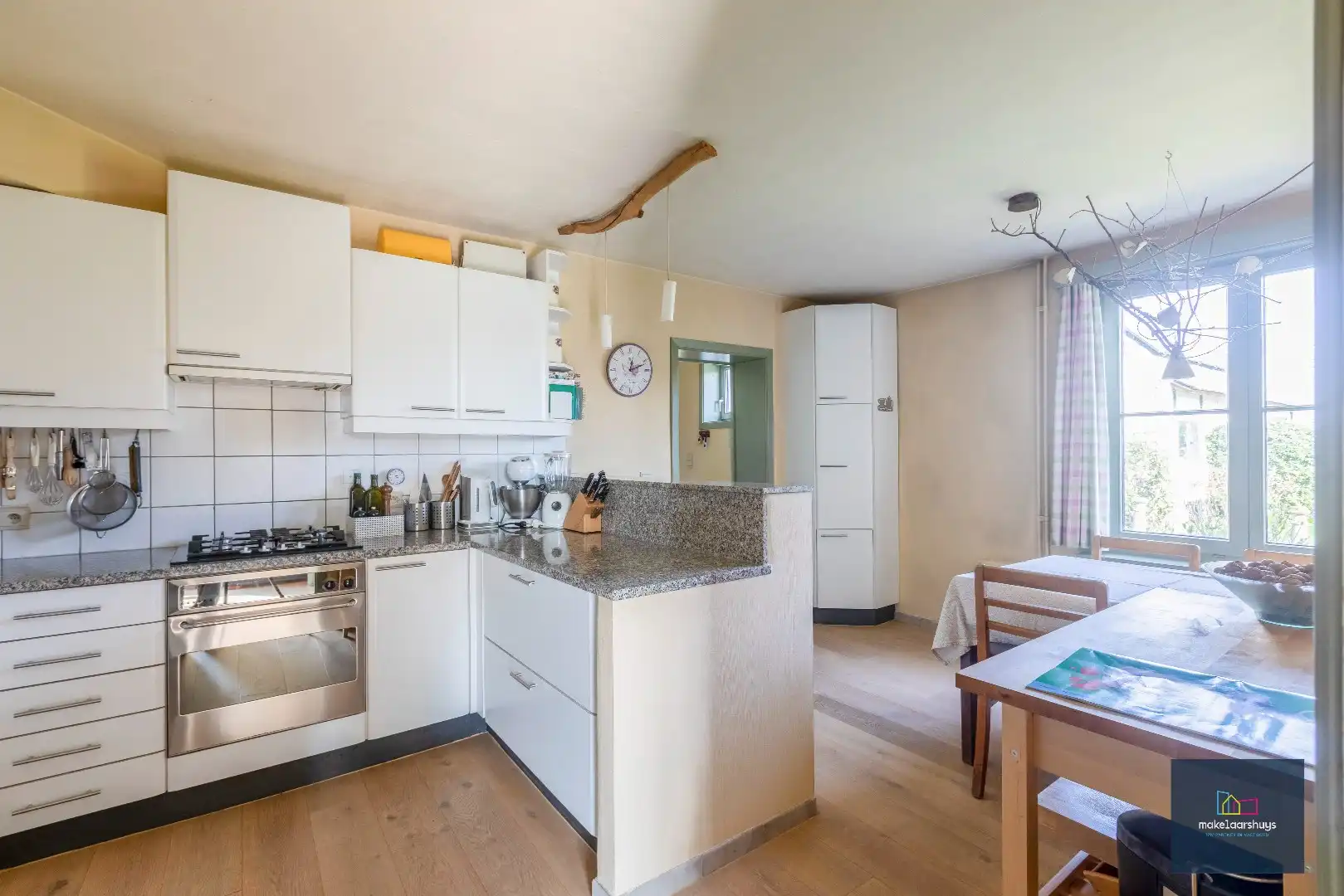 Unieke hovenierswoning op een perceel van 1 ha 18a 84ca foto 16