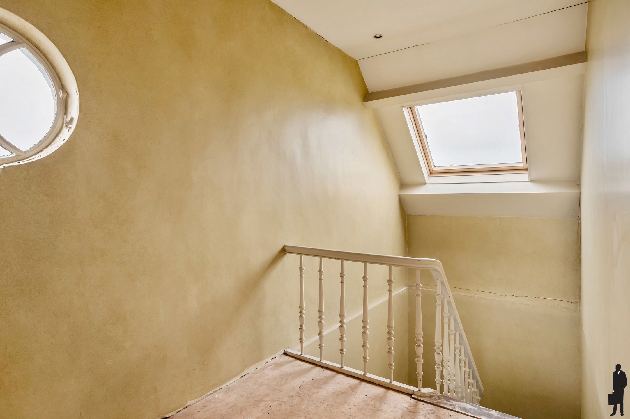 Deels gerenoveerde parel met mogelijkheden en weidegrond! foto 23