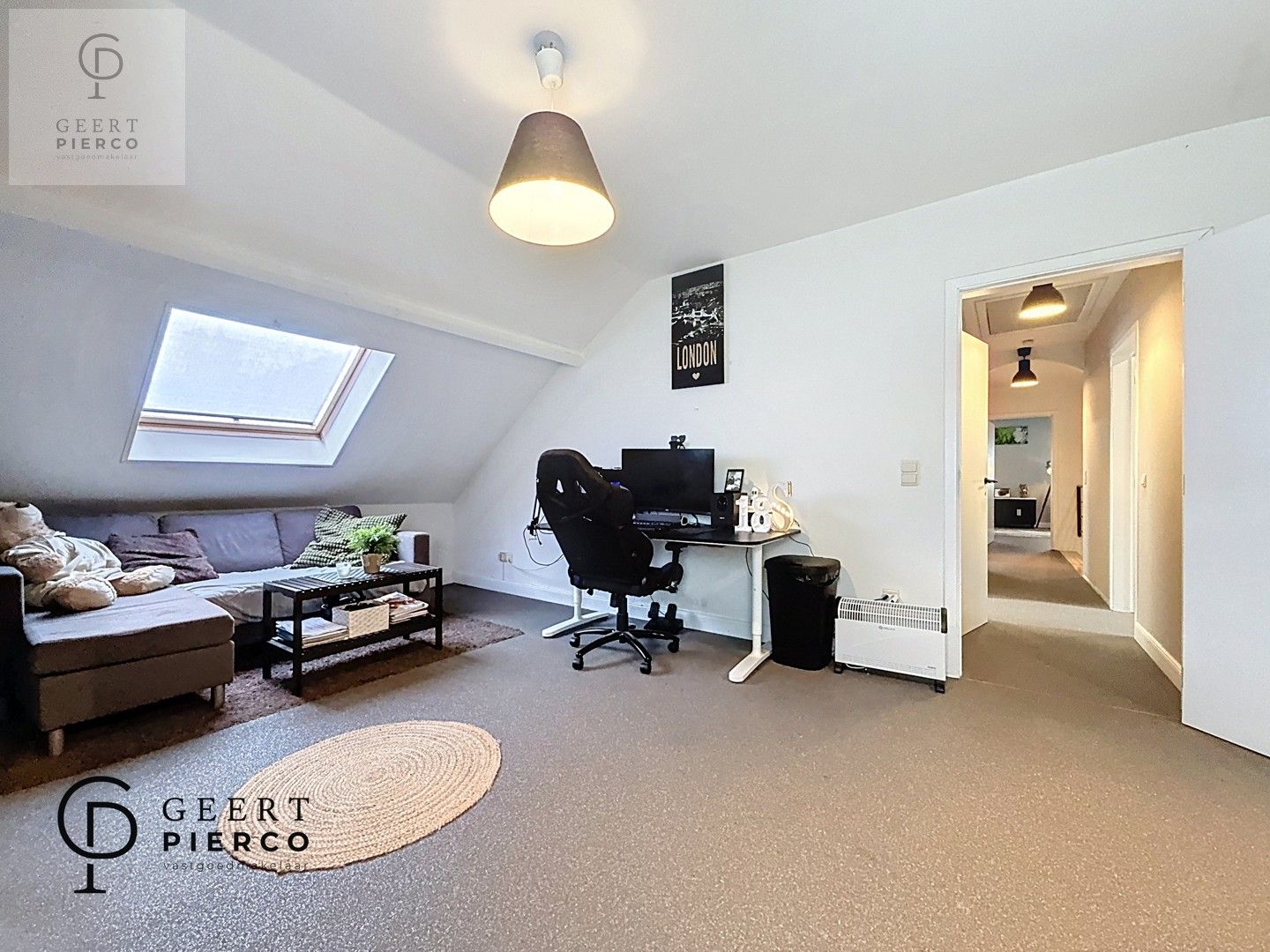 Knappe woning met ruimte foto 39