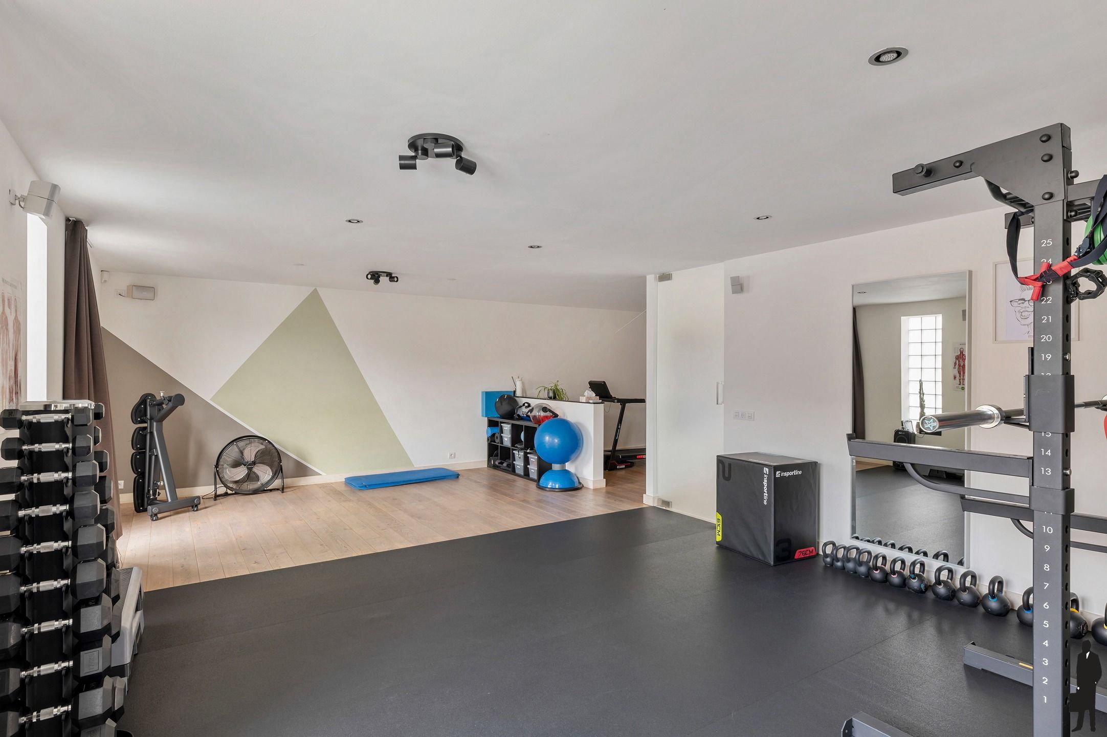 Zeer ruime (502 m²) handelswoonst op toplocatie in Oostmalle foto 15