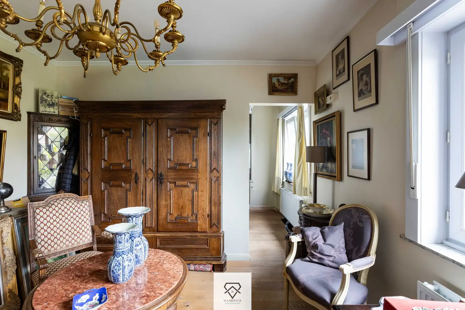 Uitstekend gelegen bungalow met ruimte en potentieel te Drongen foto 12