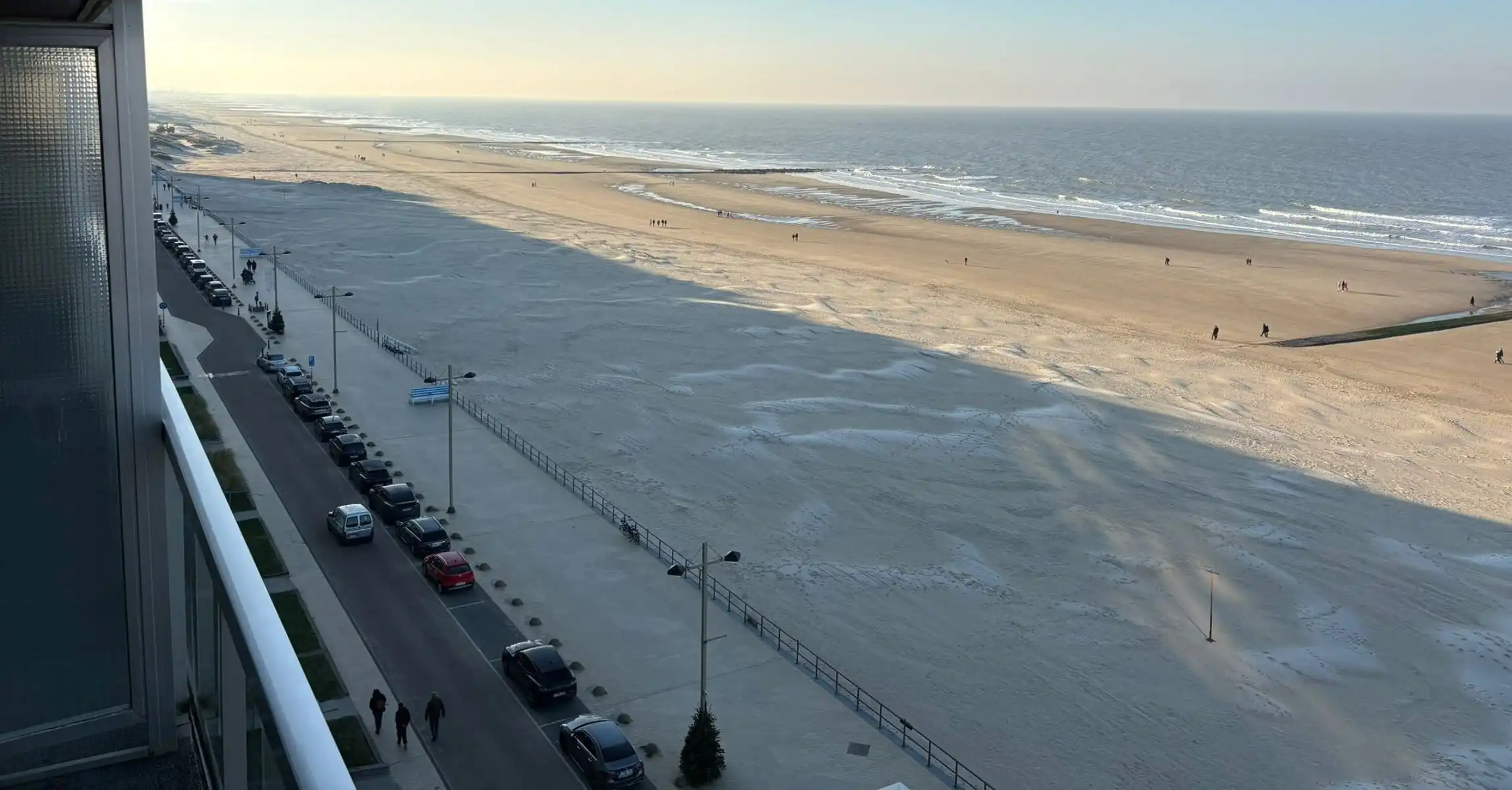 Ruime studio met zeezicht foto 2