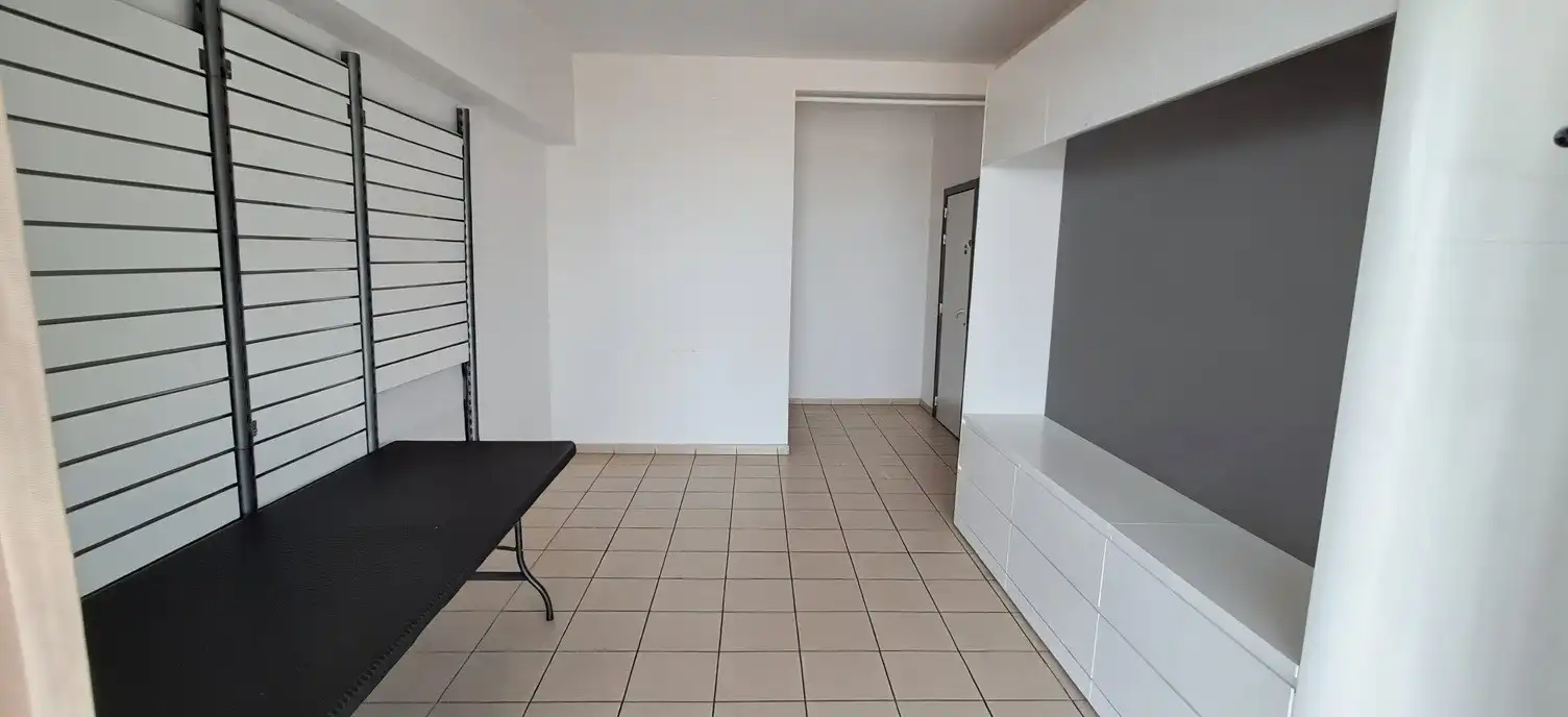 HANDELSRUIMTE MET STUDIO TE KOOP foto 3