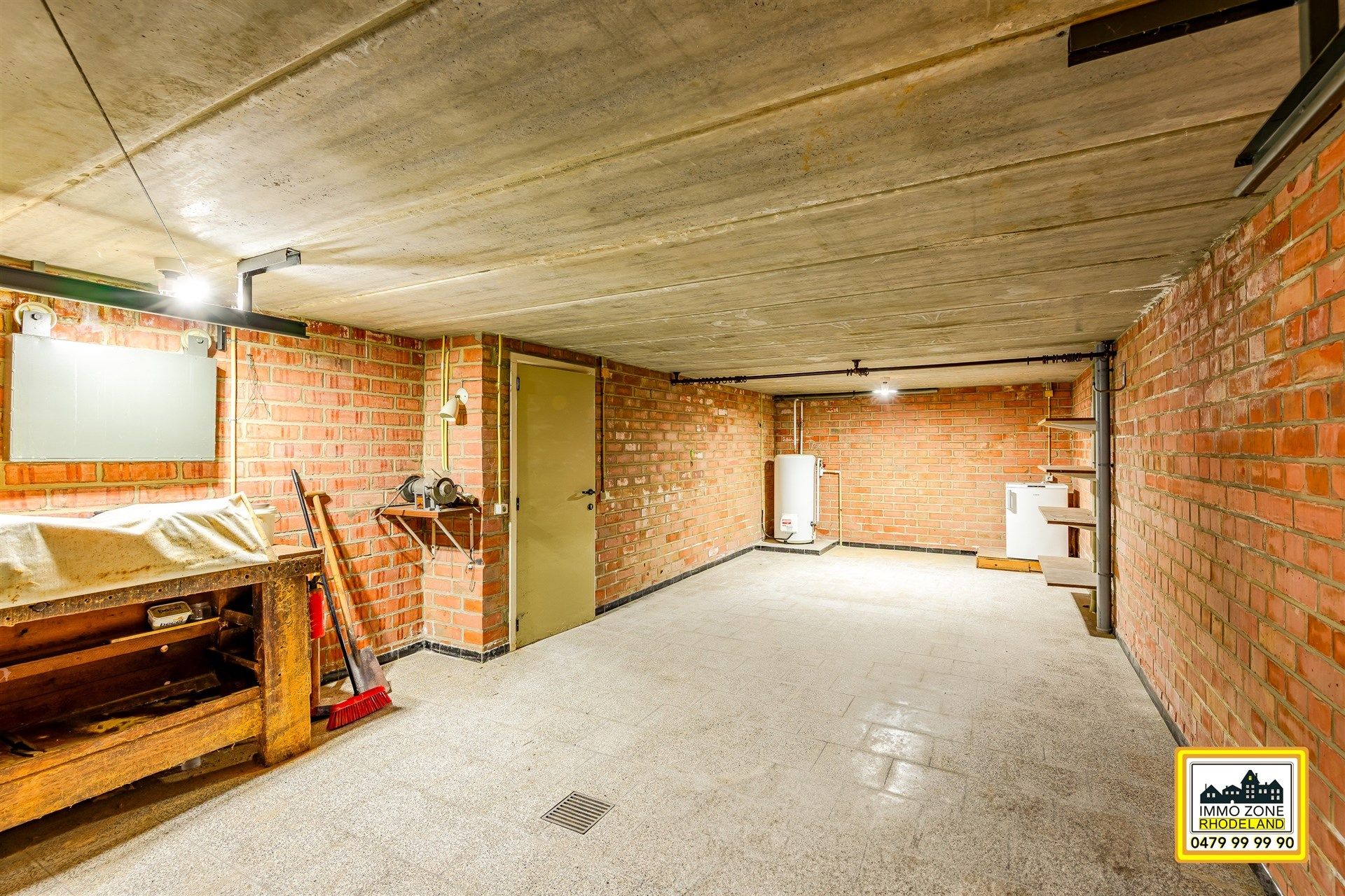 Prachtige villa met 3slpks en ruime tuin foto 21