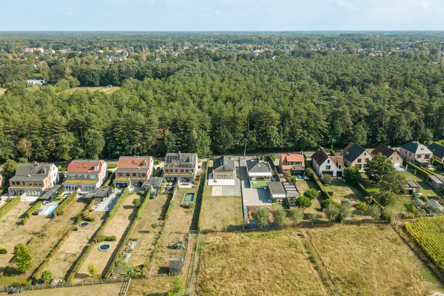 Gelijkvloerse woning met blijvend groen uitzicht op 1.182 m2 foto 24