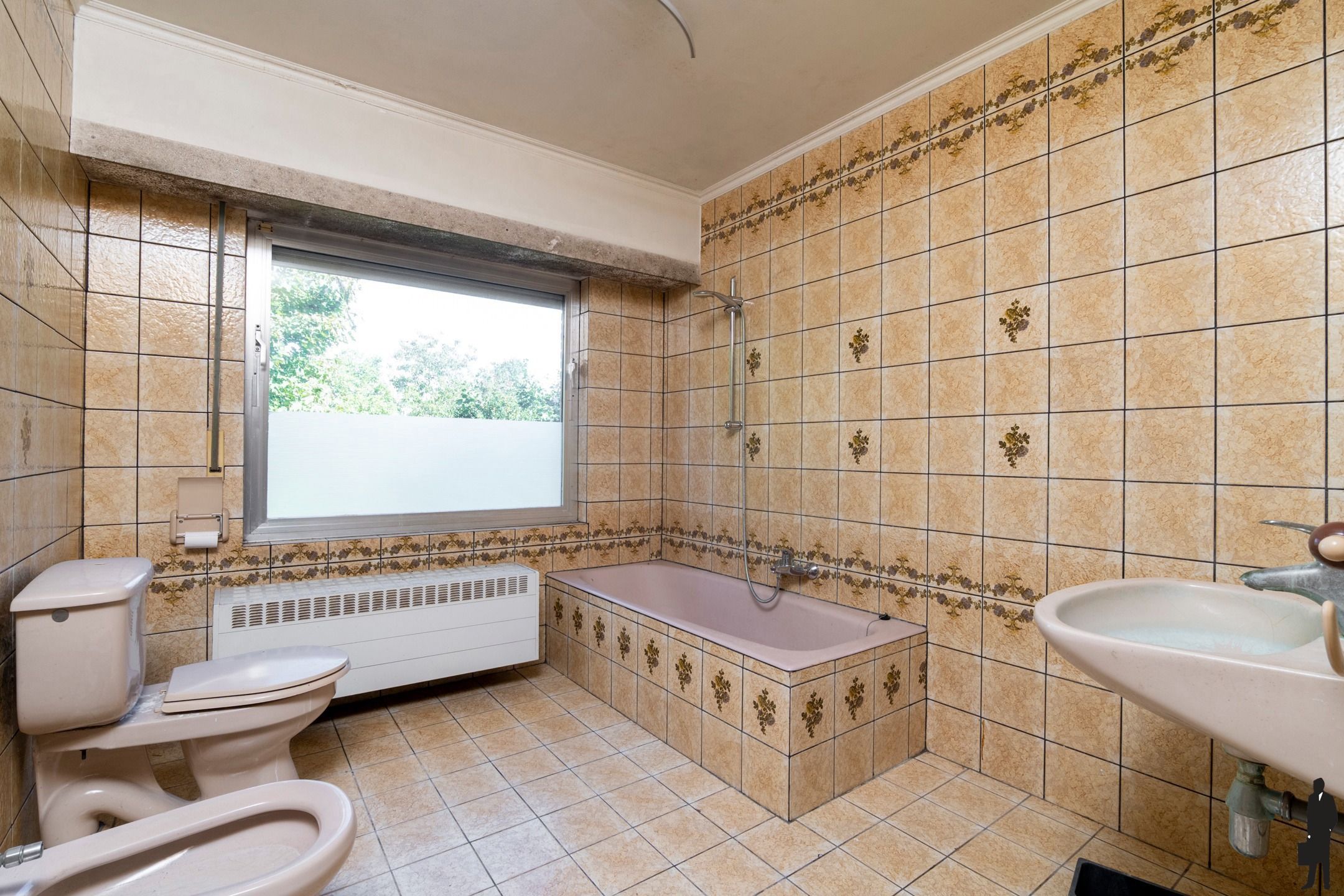 Te renoveren woning op perceel van 1360 m² in Oostmalle foto 12