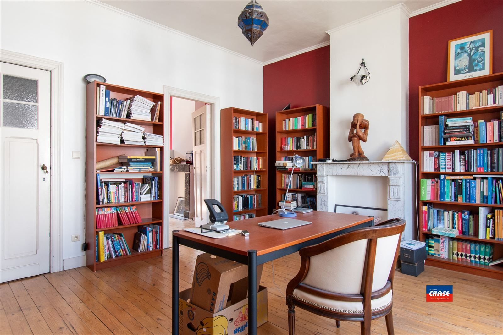 Karaktervolle burgerwoning met 4 ruime slaapkamers en stadstuin foto 14