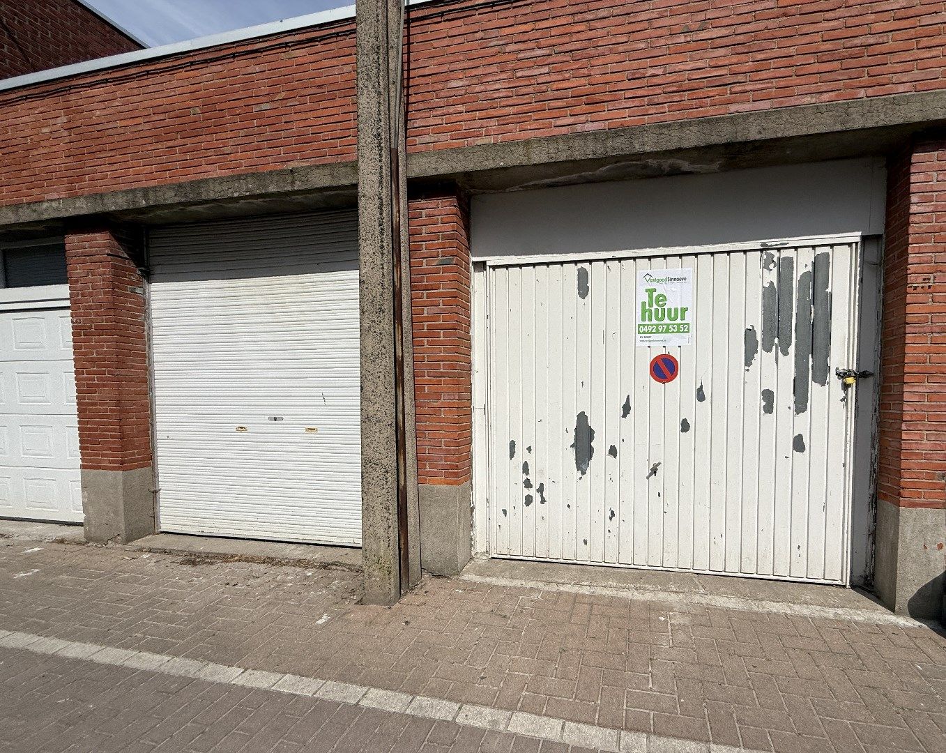 1 afgesloten gemetste garage te Roeselare  foto 3