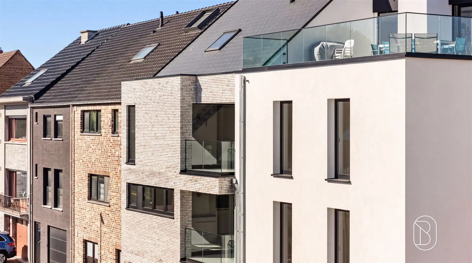 Goedgelegen energiezuinig kwalitatief duplexappartement. foto 2