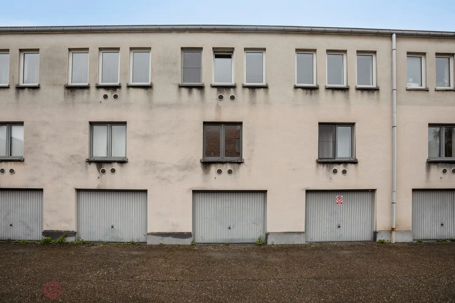 Volledig vernieuwde, instapklare studio in hartje Leuven met afgesloten garagebox – rustig gelegen pareltje! foto 21