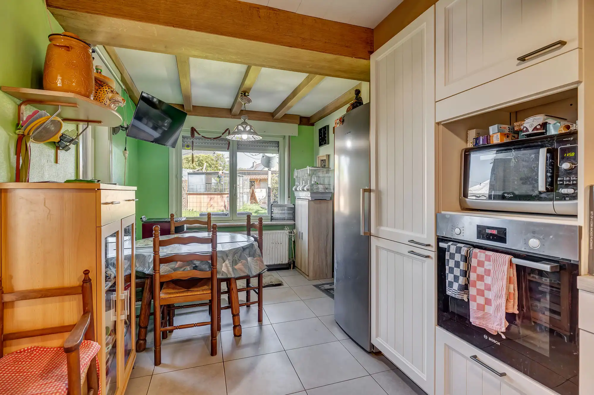 Ruime woning gelegen nabij centrum Geraardsbergen. foto 10