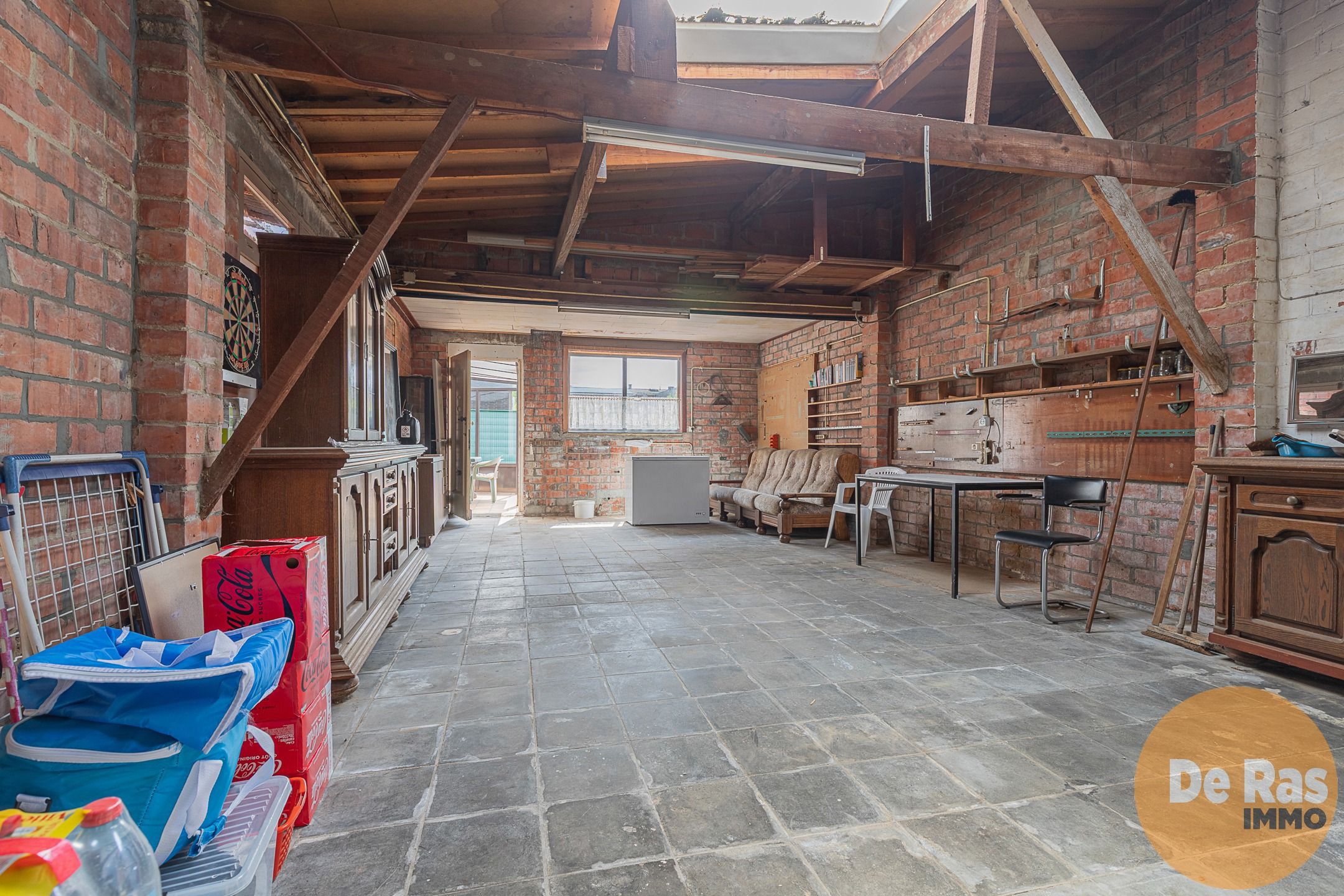 DENDERMONDE - Stevige halfopen woning met magazijn en garage foto 20