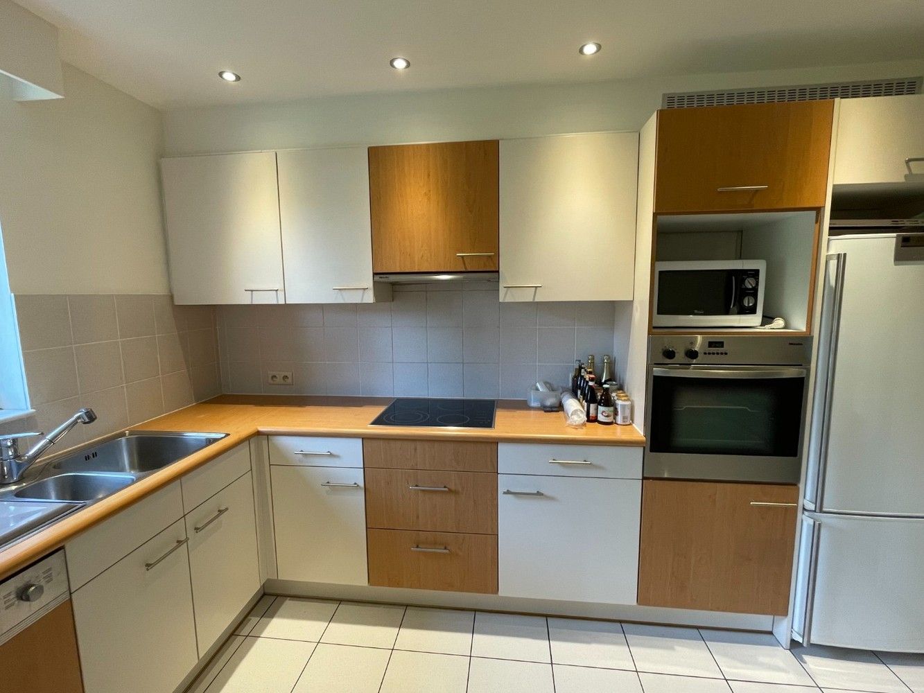Ruim gelijkvloersappartement 144m² met 2 terrassen en tuintje foto 14