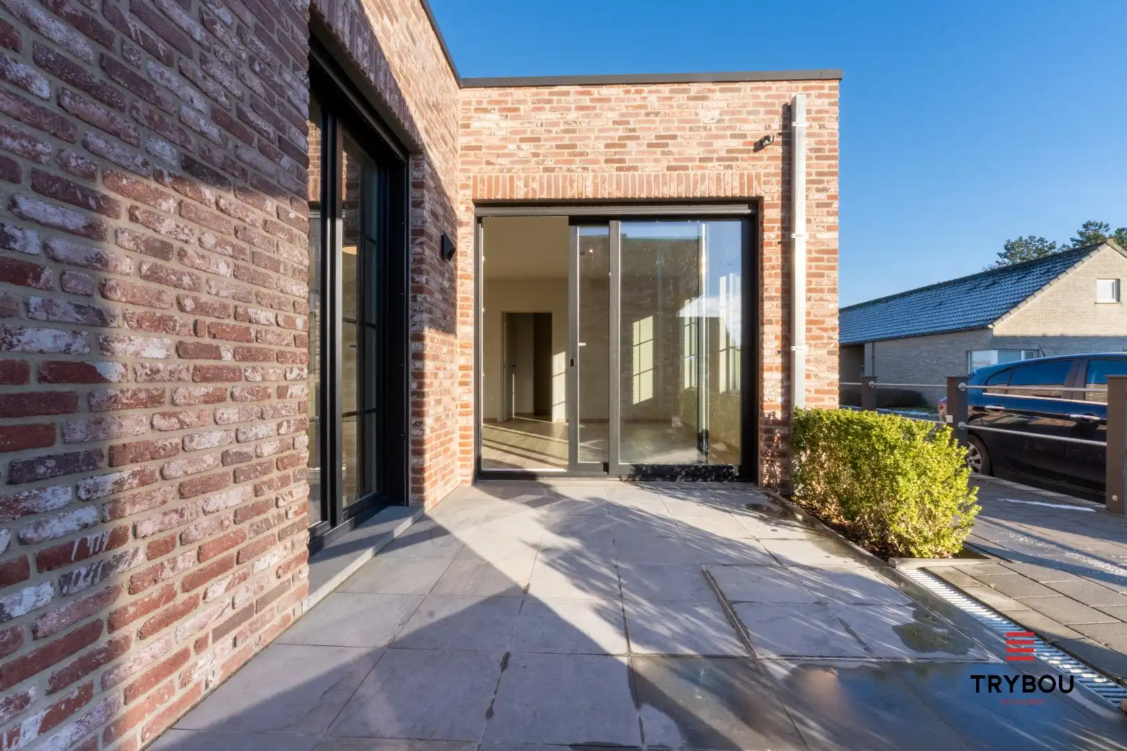 Instapklare, energiezuinige woning op het gelijkvloers in hartje Lo-Reninge foto 9