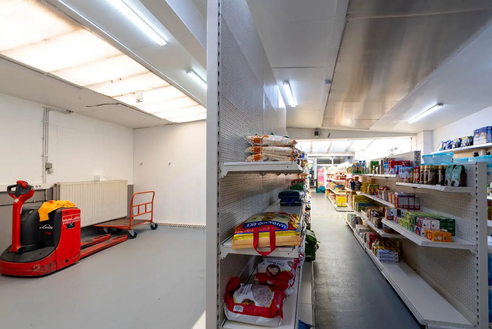 Ruim handelspand van 165 m² met tal van mogelijkheden foto 5