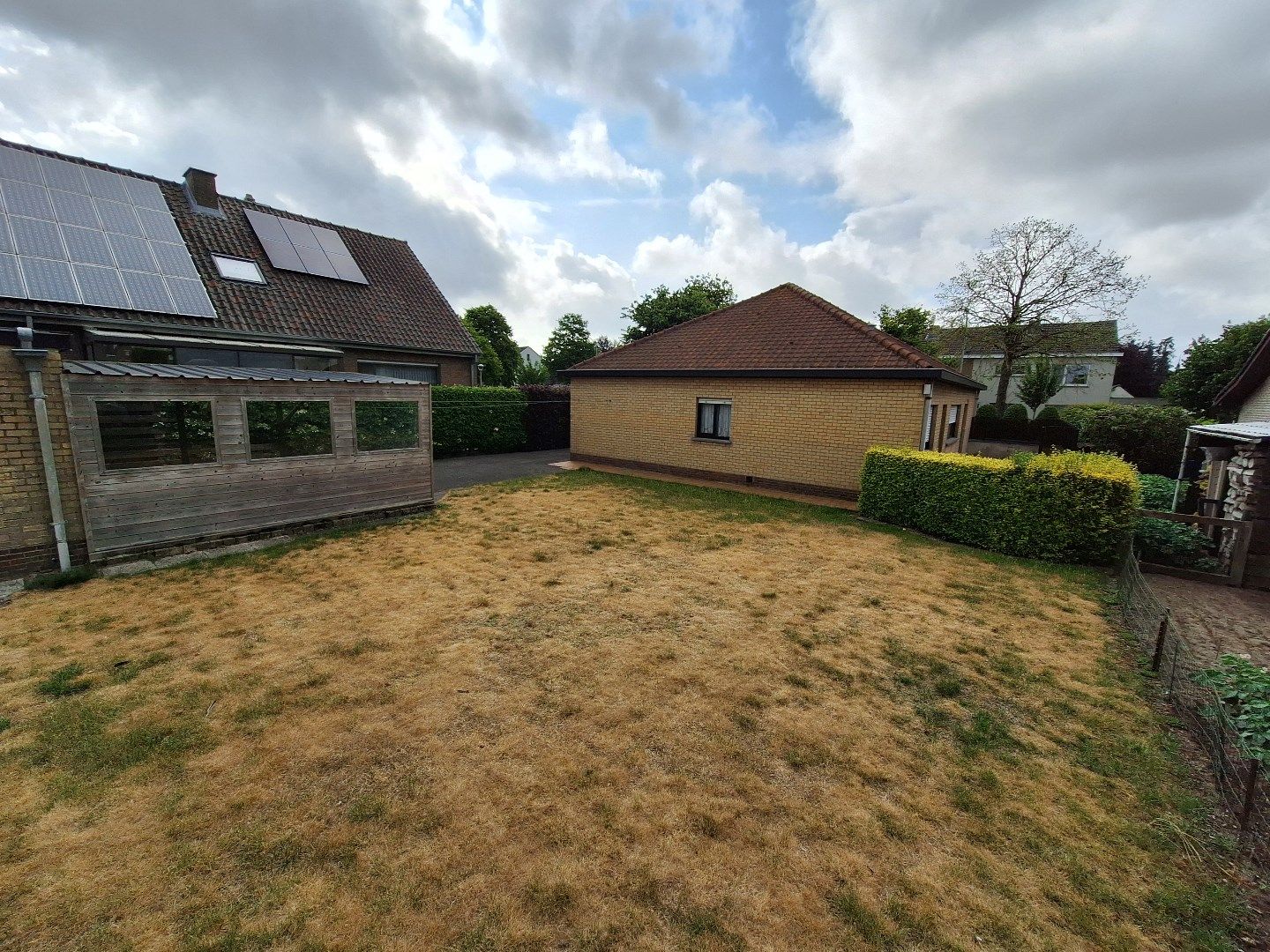 Verzorgde alleenstaande woning te Assebroek foto 16