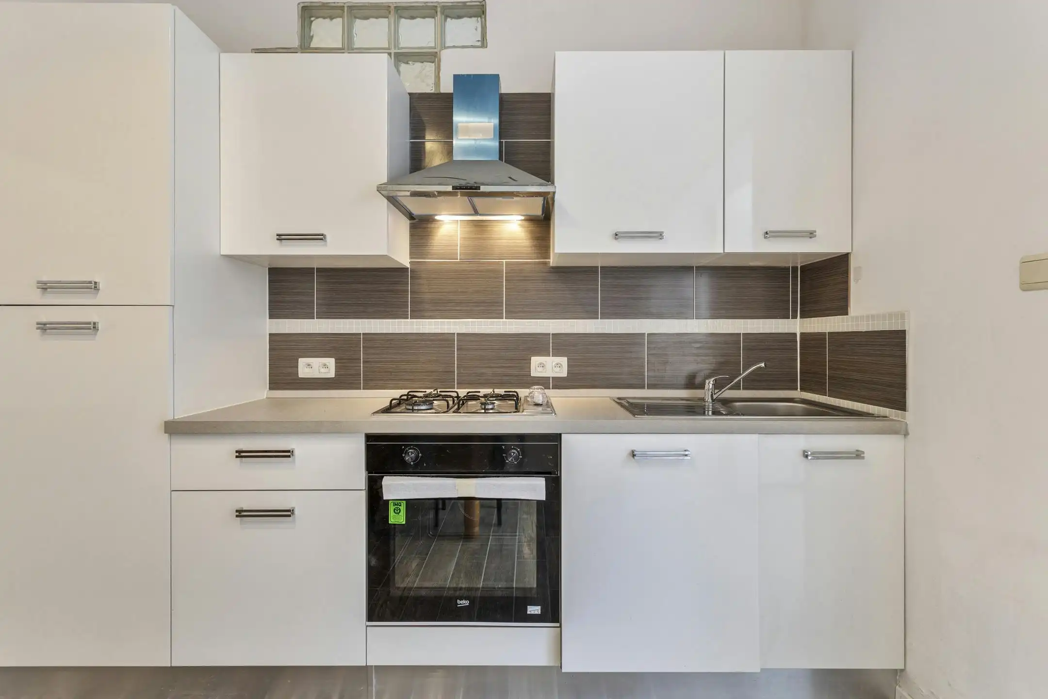 Huis met tuintje te koop gelegen in centrum Blankenberge foto 3