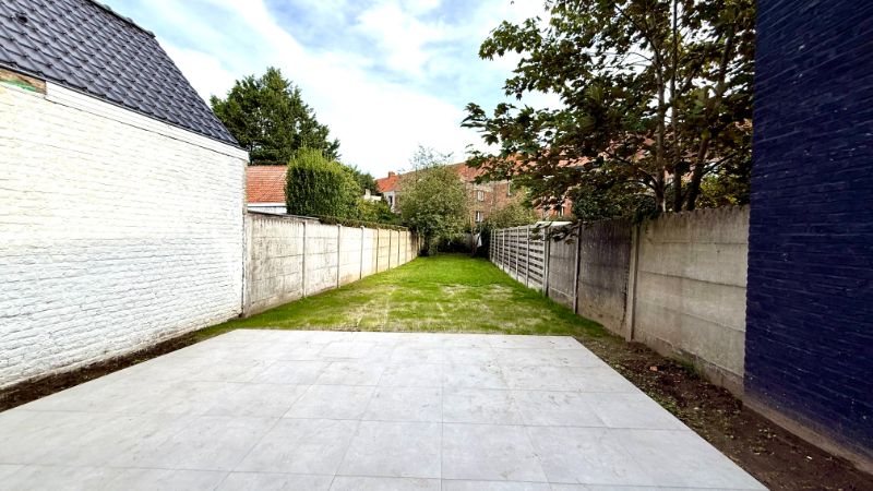 Prachtige vernieuwbouwwoning aan het water in hartje Deinze foto 23