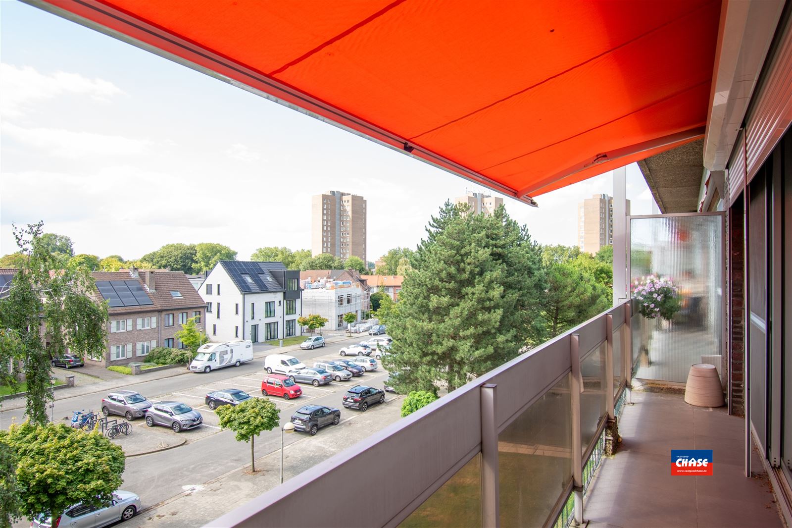 Rustig gelegen appartement met 3 slaapkamers  foto 6