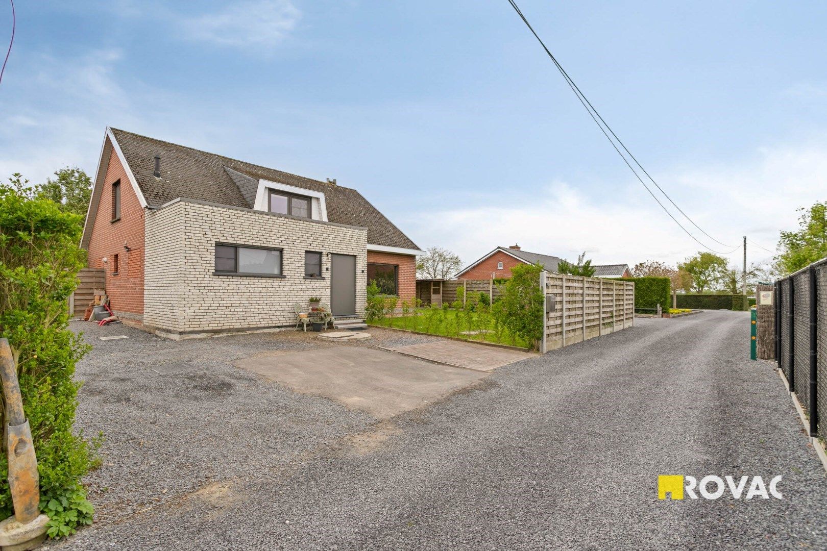 Alleenstaande woning met zuidgerichte tuin op 727 m² foto 3